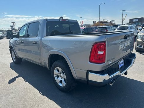 New 2026 RAM 1500 4x4 Crew Cab image 6