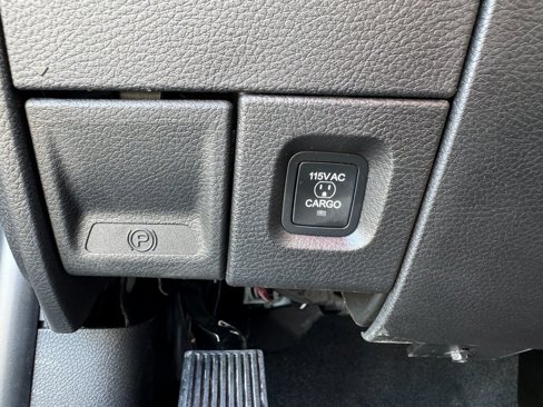 Used 2024 RAM 2500 Limited image 53