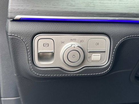 New 2025 Mercedes-Benz GLE 450 4MATIC image 33