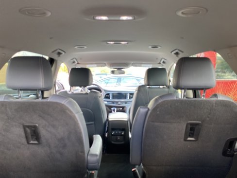 Used 2021 Buick Enclave Essence image 13