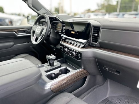 New 2026 GMC Sierra 1500 Elevation image 11