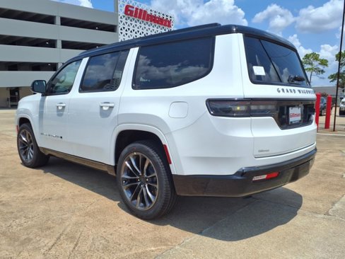 New 2025 Jeep Grand Wagoneer Series III image 2