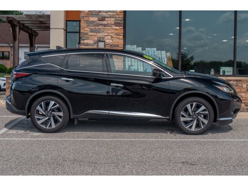 Used 2024 Nissan Murano SL image 2