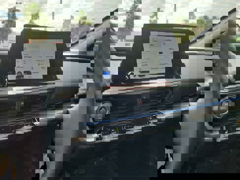 New 2026 Toyota Prius XLE image 22