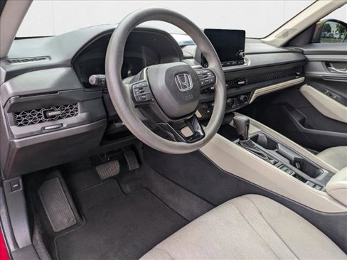 Used 2024 Honda Accord EX image 9