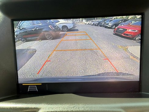 Used 2021 GMC Terrain SLE image 25