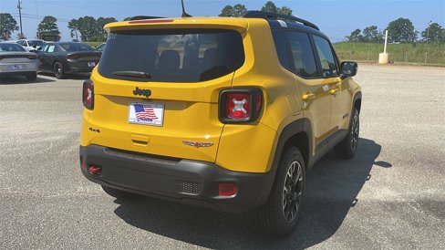 New 2023 Jeep Renegade Trailhawk w/ Sun/Sound Group image 6