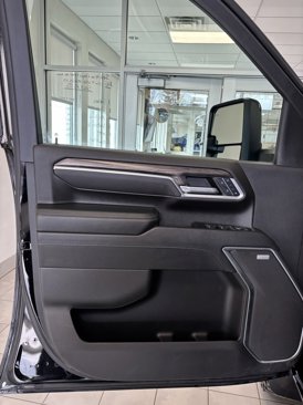 New 2025 Chevrolet Silverado 3500 LTZ w/ LTZ Plus Package image 11