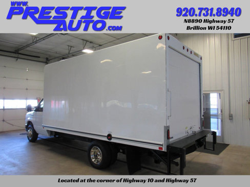 Used 2024 Ford E-350 and Econoline 350 Super Duty w/ Power Windows & Locks Group image 3