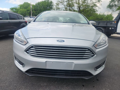Used 2018 Ford Focus Titanium image 2