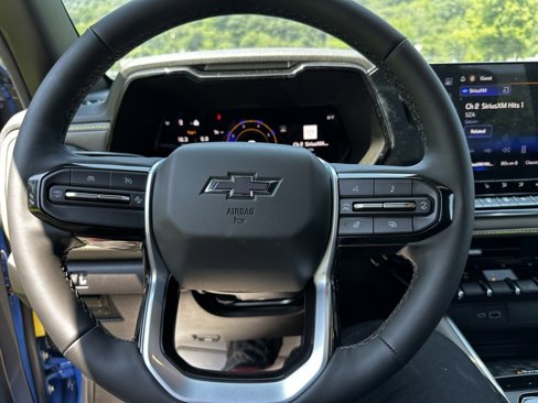 New 2025 Chevrolet Colorado ZR2 image 11