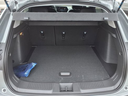 New 2025 Chevrolet Trax LT w/ Driver Confidence Package image 7