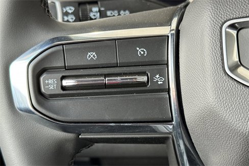 New 2025 GMC Canyon Elevation image 27