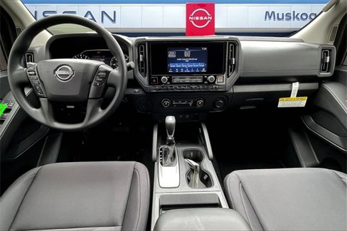 New 2026 Nissan Frontier S image 5