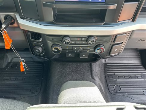 New 2026 Ford F250 XL image 17