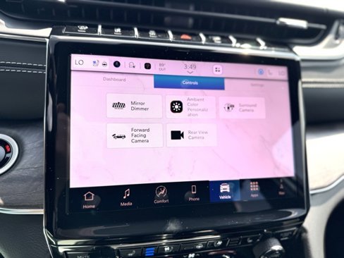 New 2025 Jeep Grand Cherokee Overland w/ Adv Protech Group III image 19