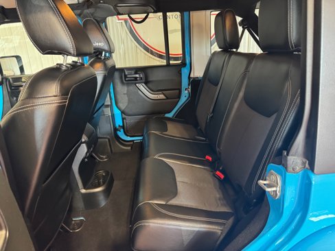 Used 2017 Jeep Wrangler Sport image 15