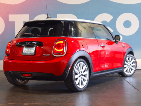 Used 2019 MINI Cooper 2-Door Hardtop image 17