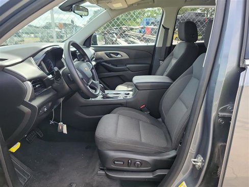 Used 2020 Chevrolet Traverse LS image 6