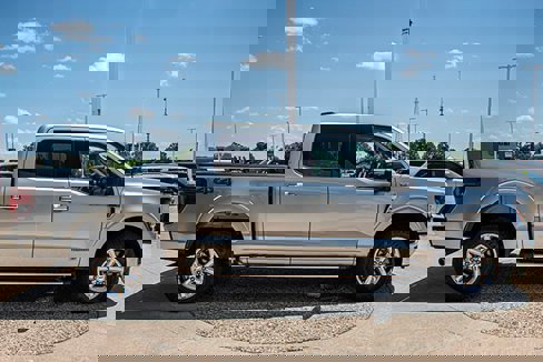 Used 2024 Ford F150 XLT w/ Mobile Office Package image 6