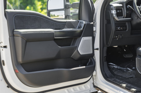 New 2025 Ford F250 Platinum image 47