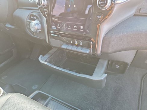Used 2025 RAM 1500 Laramie image 42