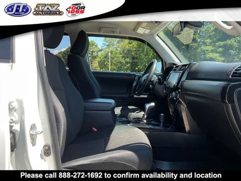Used 2023 Toyota 4Runner TRD Off-Road image 14