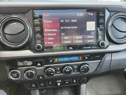 Used 2020 Toyota Tacoma TRD Off-Road image 13