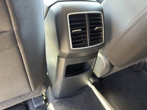 Used 2024 Kia Sportage LX image 34