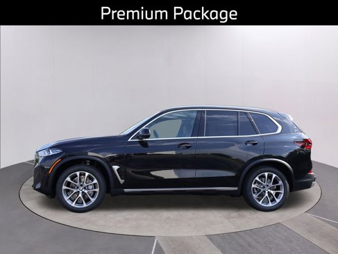 New 2026 BMW X5 xDrive40i w/ Premium Package image 6