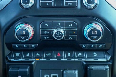 Used 2023 GMC Sierra 2500 Denali image 39