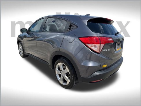 Used 2017 Honda HR-V EX image 7