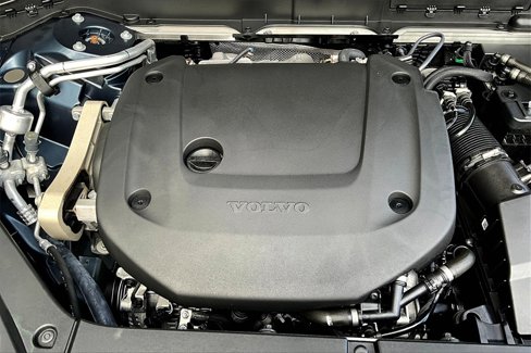 Certified 2024 Volvo XC90 B6 Plus w/ Protection Package Premier image 27
