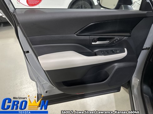 New 2026 Toyota Grand Highlander AWD Hybrid image 18
