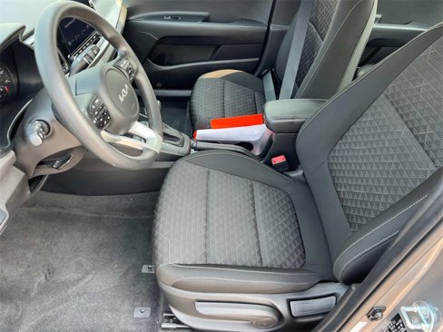 Used 2023 Kia Rio S image 16