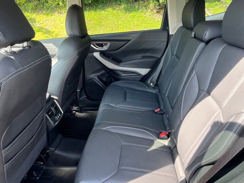 Used 2022 Subaru Forester Limited image 29