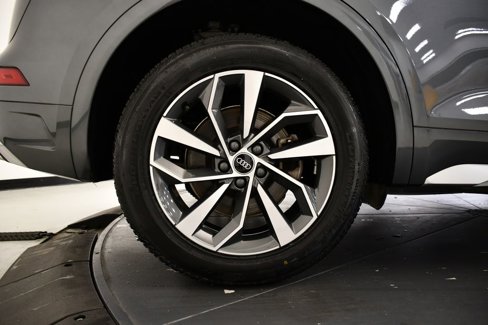 Certified 2023 Audi Q5 2.0T Premium Plus w/ Premium Plus Package image 15