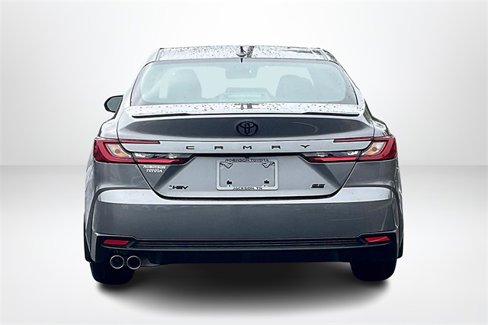 New 2026 Toyota Camry SE image 4