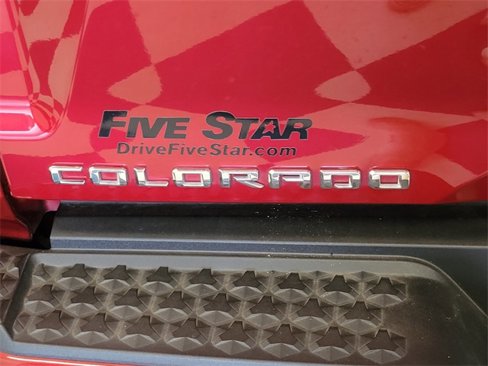 Used 2023 Chevrolet Colorado LT w/ LT Convenience Package image 8