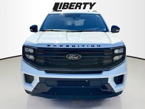 New 2025 Ford Expedition Max Platinum image 2