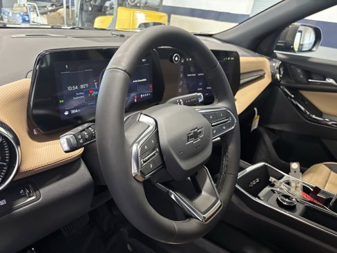 New 2026 Chevrolet Equinox ACTIV w/ Safety and Technology Package image 14