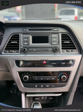 Used 2015 Hyundai Sonata SE image 12
