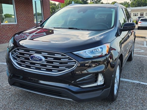 Used 2022 Ford Edge SEL w/ Convenience Package image 4