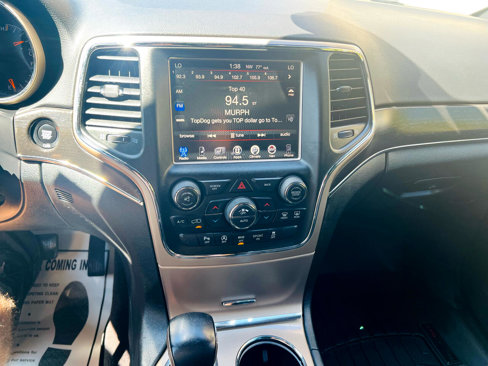Used 2016 Jeep Grand Cherokee Limited image 34