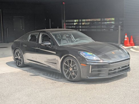 New 2025 Porsche Panamera 4 image 7