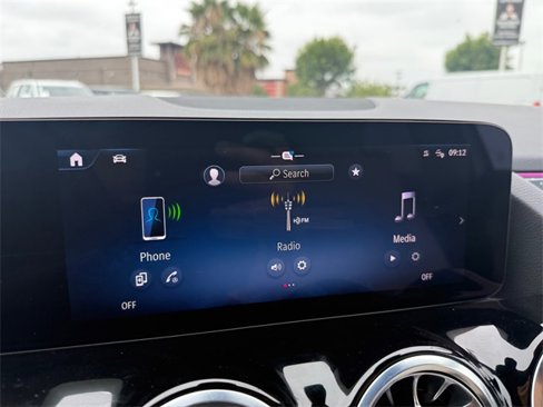 Used 2025 Mercedes-Benz GLA 250 image 18