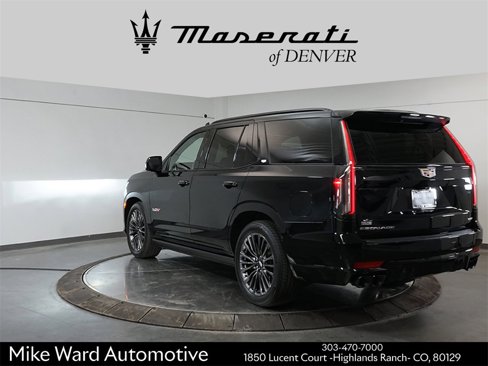 Used 2023 Cadillac Escalade V w/ Heavy-Duty Trailer Package image 28