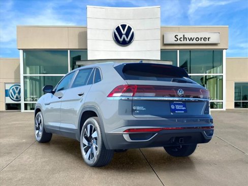 New 2026 Volkswagen Atlas Cross Sport SE image 2