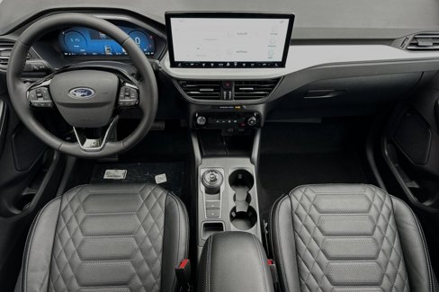 New 2024 Ford Escape SE w/ PHEV Premium Package image 10