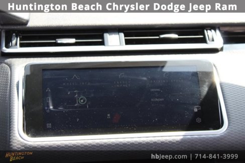 Used 2023 Land Rover Range Rover Velar R-Dynamic S image 18